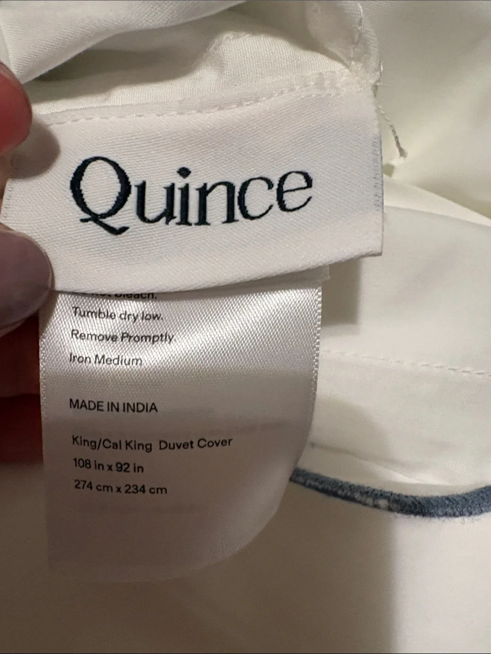 QUINCE Organic Crisp Percale Scallop Duvet Cover Set King Cal King White/Mineral